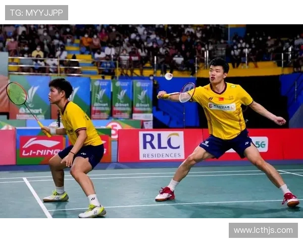 武汉羽毛球队在冠军赛中展现出惊人速度与默契配合的精彩表现分析